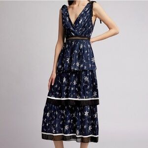 Self Portrait Women's Tiered Star Satin Printed Midi
Dress Navy Floral